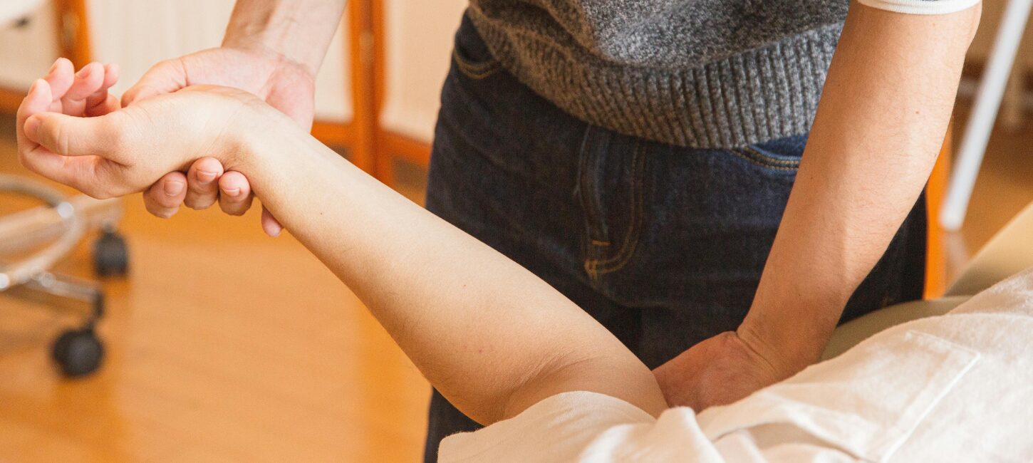 骨盤矯正・整体